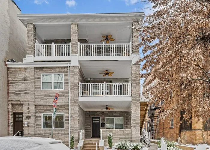 Upscale Shadyside Double King Suite, Private Entrance With Front Porch *